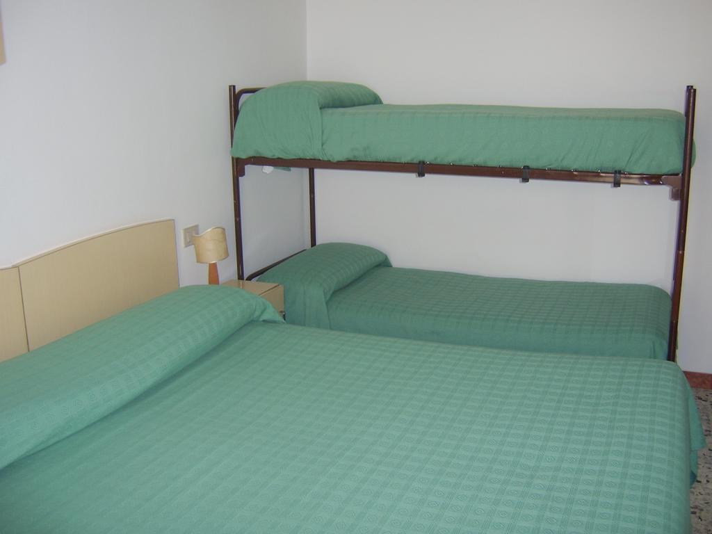 Hotel Nuova Doel Sottomarina Oda fotoğraf