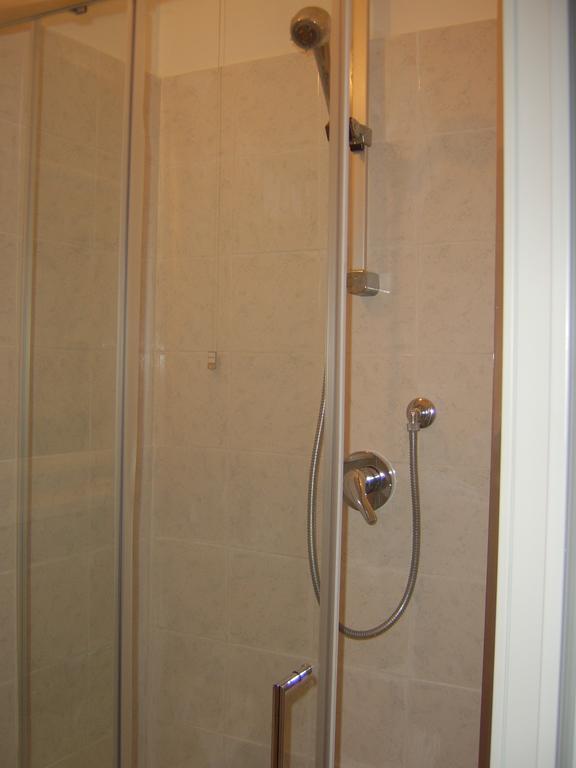 Hotel Nuova Doel Sottomarina Oda fotoğraf