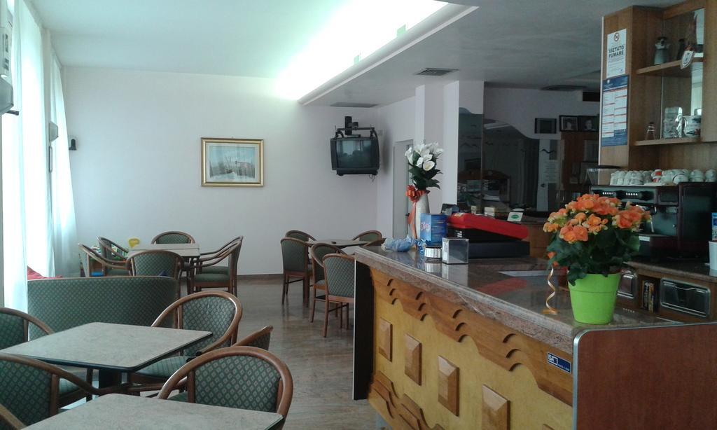 Hotel Nuova Doel Sottomarina Dış mekan fotoğraf